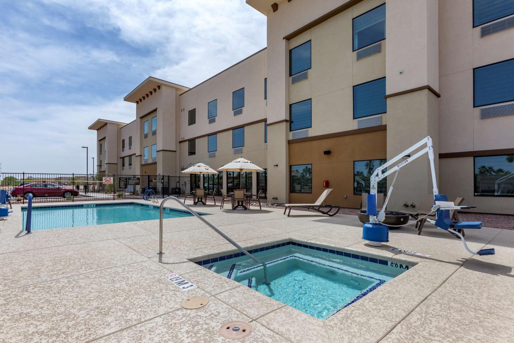 Best Western Plus Casa Grande Inn & Suites Exterior photo